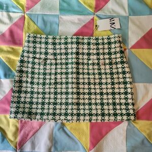 Zara Green and Cream Patterned Mini Skirt